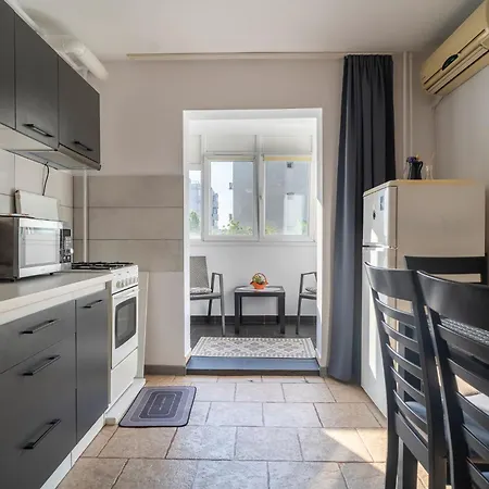 Apartment Rustic & Spacious 3br *